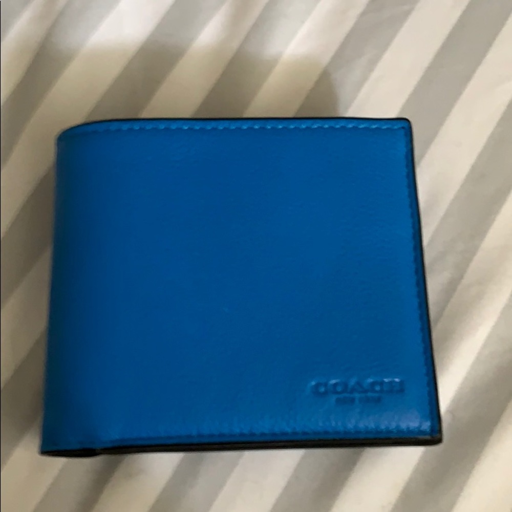 ***Authentic*** BrAnD New MENS COACH WALLET